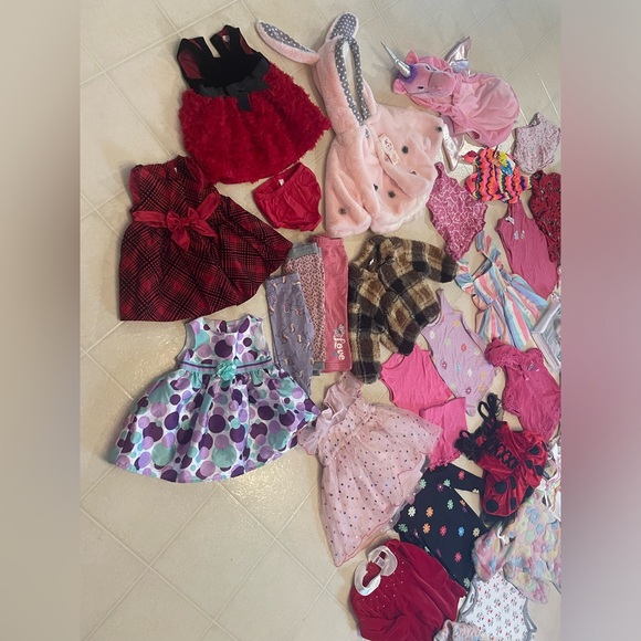 ⚡️2/$30 Huge Girls 6-24Month Bundle - Picture 7 of 9